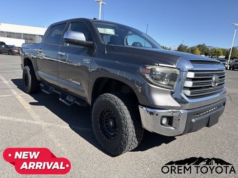 Used 2019 Toyota Tundra Limited w/ Limited Premium Package AWD/4WD image 11