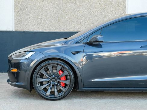 Used 2023 Tesla Model X Plaid image 15