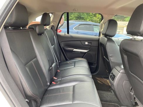 Used 2014 Ford Edge SEL w/ Equipment Group 205A AWD/4WD image 21