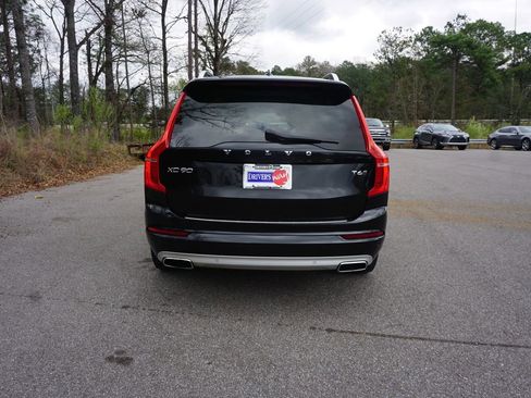 Used 2017 Volvo XC90 T6 Momentum w/ Vision Package image 21