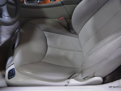 Used 2006 Mercedes-Benz SL 500 image 16