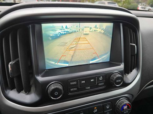 Used 2017 GMC Canyon Denali image 31