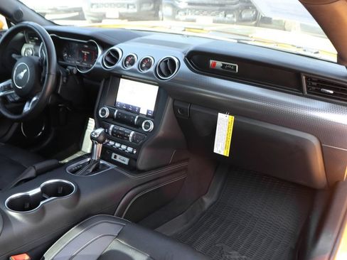 Used 2022 Ford Mustang GT Premium w/ GT Performance Package RWD image 35