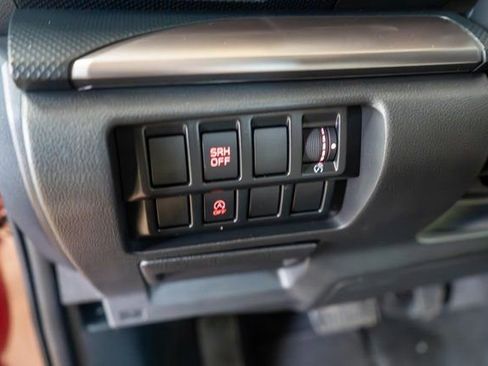 Used 2023 Subaru Forester Premium AWD/4WD image 21