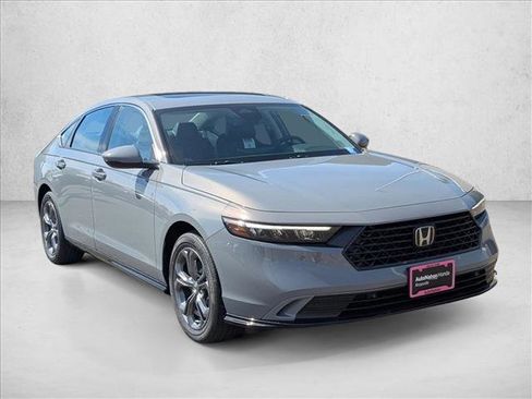 New 2026 Honda Accord EX-L image 6