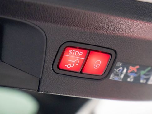 Certified 2025 Mercedes-Benz GLE 53 AMG GLE 53 AMGﾮ image 27