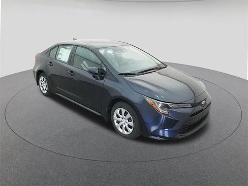 New 2026 Toyota Corolla LE image 13