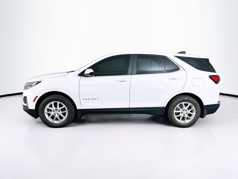 Used 2023 Chevrolet Equinox LT w/ LPO, Floor Liner Package AWD/4WD image 4
