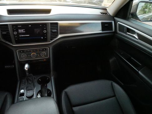 Used 2019 Volkswagen Atlas SE w/ Towing Package AWD/4WD image 14