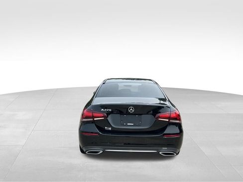 Used 2019 Mercedes-Benz A 220 image 4