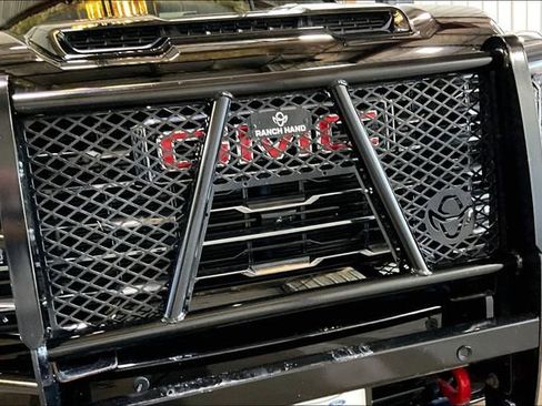 Used 2024 GMC Sierra 2500 AT4 w/ AT4 Premium Plus Package AWD/4WD image 11