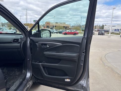 Used 2023 Honda Ridgeline RTL-E image 27