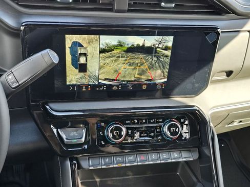 New 2026 GMC Sierra 2500 AT4X AWD/4WD image 22