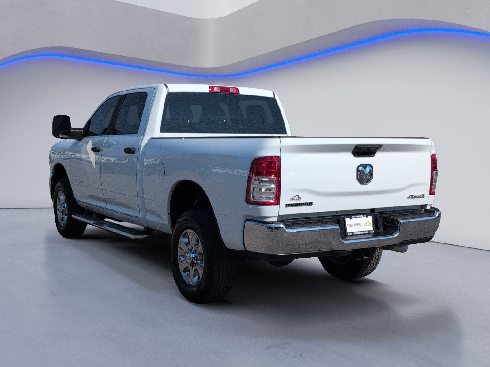 Used 2024 RAM 2500 Big Horn AWD/4WD image 9