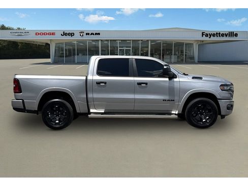 Used 2025 RAM 1500 Big Horn AWD/4WD image 2