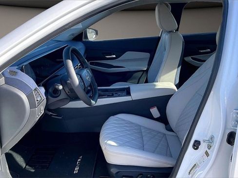 New 2026 Nissan Sentra SL w/ Floor Mat Package image 7