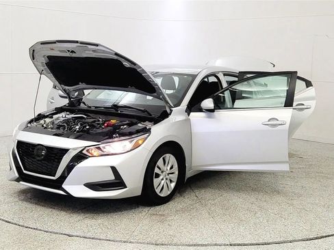 Used 2022 Nissan Sentra S image 10
