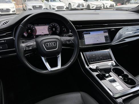 Used 2019 Audi Q8 Prestige w/ Adaptive Chassis Package AWD/4WD image 2