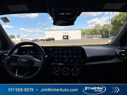 Used 2026 Chevrolet Blazer EV LT w/ Super Cruise Package AWD/4WD image 19