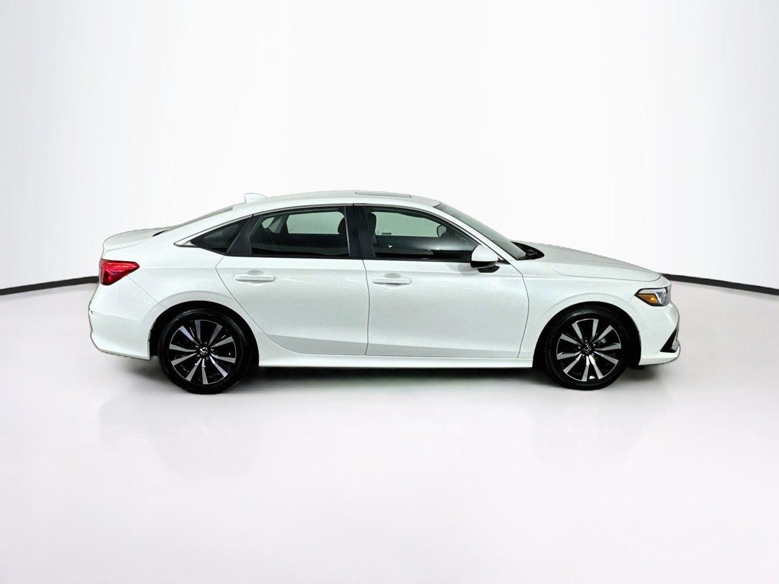 Used 2023 Honda Civic EX image 7