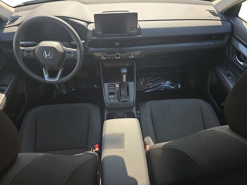 Used 2025 Honda CR-V LX image 9