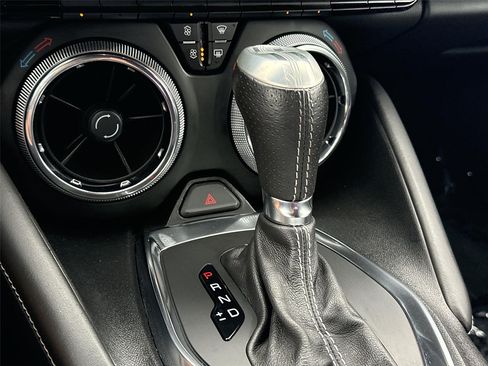 Used 2019 Chevrolet Camaro SS RWD image 14