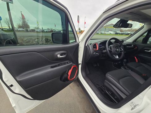 Used 2023 Jeep Renegade Trailhawk w/ Sun/Sound Group image 16