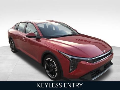 Used 2025 Kia K4 EX image 14