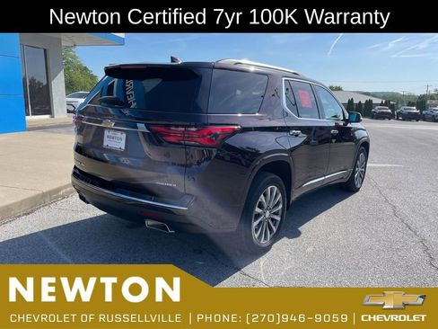 Used 2023 Chevrolet Traverse Premier AWD/4WD image 54