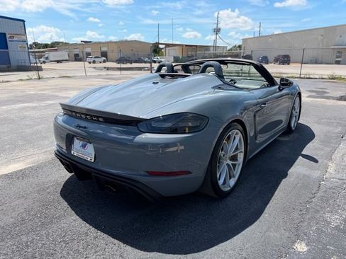 Used 2023 Porsche 718 Boxster Spyder RWD image 94
