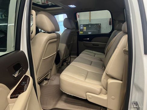 Used 2013 GMC Sierra 1500 Denali AWD/4WD image 6