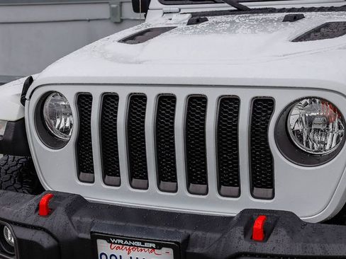 Certified 2022 Jeep Wrangler Unlimited Rubicon image 5