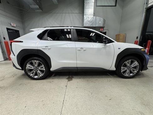 Used 2023 Subaru Solterra AWD image 8