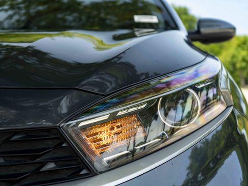 Used 2023 Kia Forte LXS FWD image 11