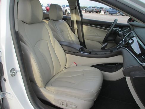 Used 2017 Buick LaCrosse Essence w/ Sun and Shade Package image 18