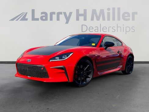 Used 2024 Toyota GR86 TRUENO Edition image 1