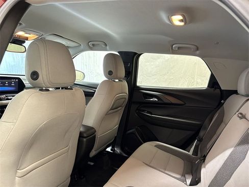 Certified 2024 Chevrolet TrailBlazer LT w/ Convenience Package image 13