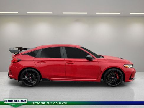 Used 2025 Honda Civic Type R image 7