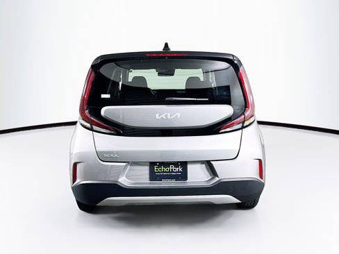 Used 2025 Kia Soul LX w/ LX Technology Package image 7