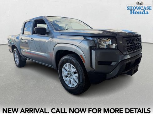 Used 2022 Nissan Frontier SV image 6