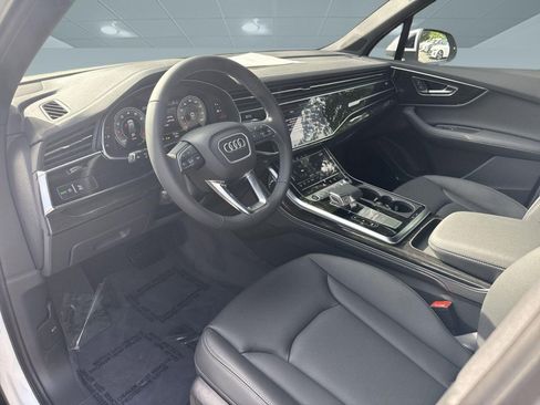 New 2025 Audi Q7 3.0T Premium Plus AWD/4WD image 4