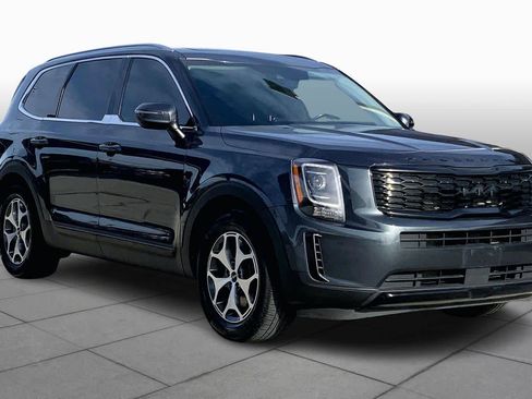 Used 2022 Kia Telluride EX w/ Towing Package AWD/4WD image 3