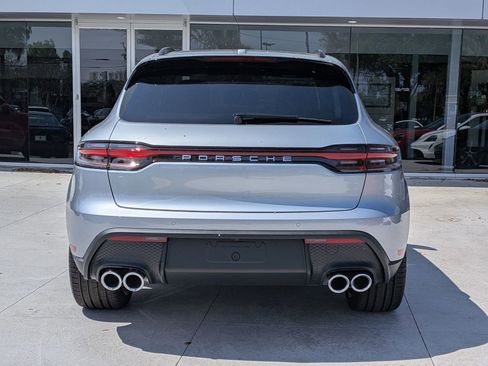 New 2026 Porsche Macan image 10