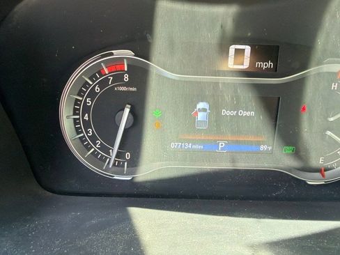 Used 2019 Honda Ridgeline RTL image 12