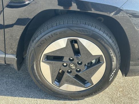 Used 2024 Hyundai Kona SEL FWD image 13