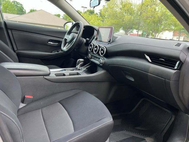 Used 2021 Nissan Sentra SV FWD image 23
