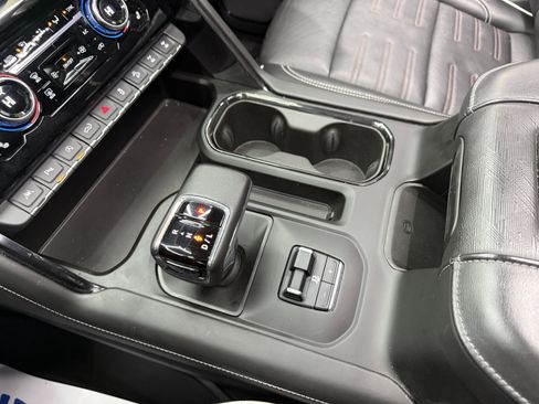 Used 2022 GMC Sierra 1500 AT4X image 24