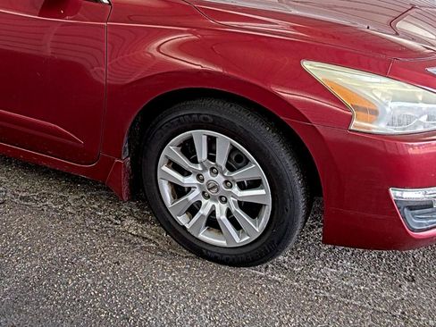 Used 2015 Nissan Altima 2.5 S w/ Power Driver Seat Package FWD image 13
