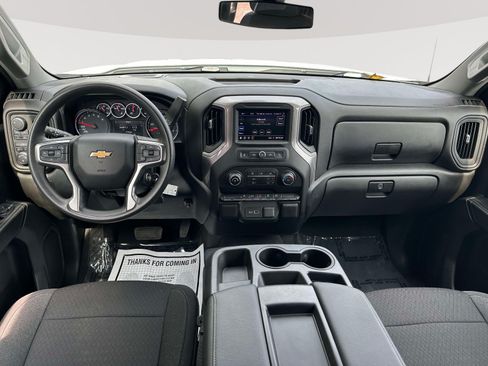 Used 2022 Chevrolet Silverado 1500 Custom w/ Safety Confidence Package AWD/4WD image 7