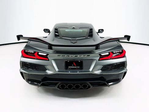 Used 2023 Chevrolet Corvette Z06 w/ Z07 Performance Package image 7